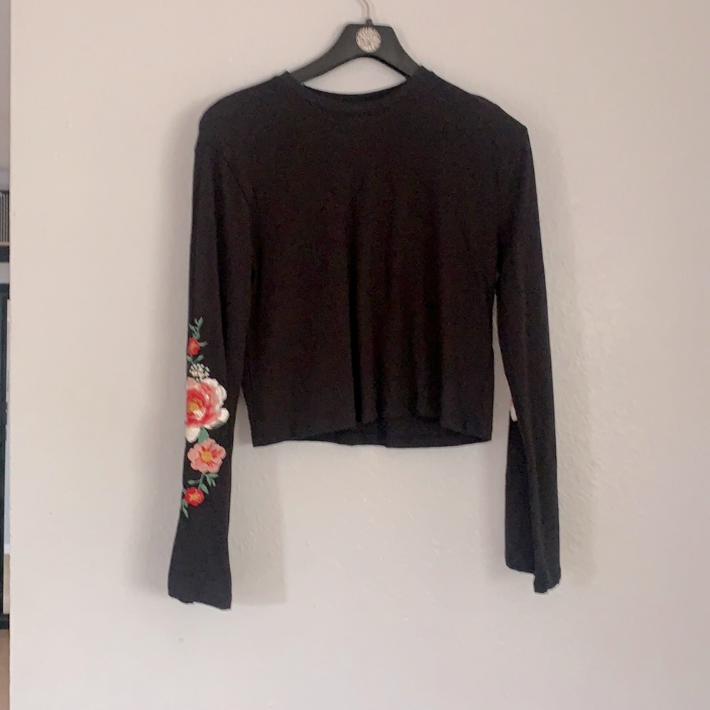 Rose embroidered glow crop top
